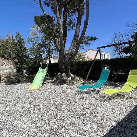 Charmante Maison 2 Pieces A Saint-pierre D'oleron, 4 Couchages, Proche Commerces Et Plage - Fr-1-246a-238 * Saint-Pierre-d'Oleron